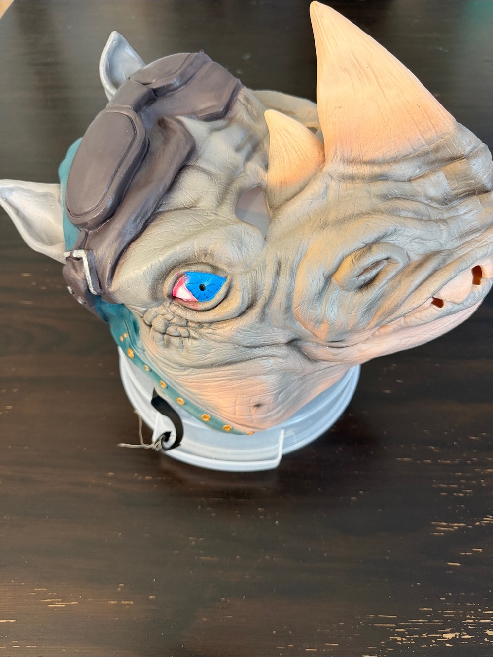 Rhino Tmnt deluxe rock steady mask